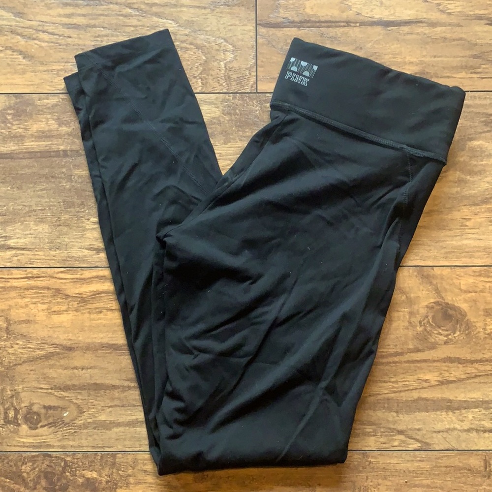 Victoria’s Secret pink leggings